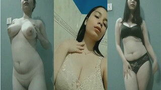 Cute Desi girl Shows her Nude Body